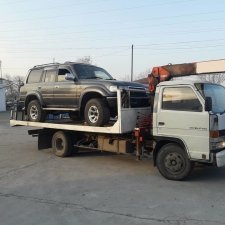 Фото эвакуации джипа в Николаевке