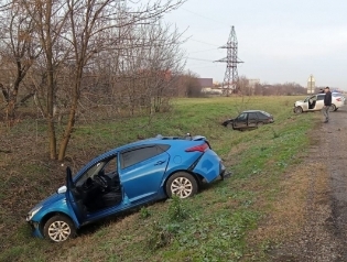авто попало в кювет