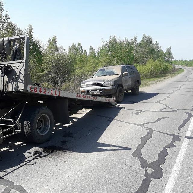 Фото погрузки авто на платформу эвакуатора в Князе-Волконсокм